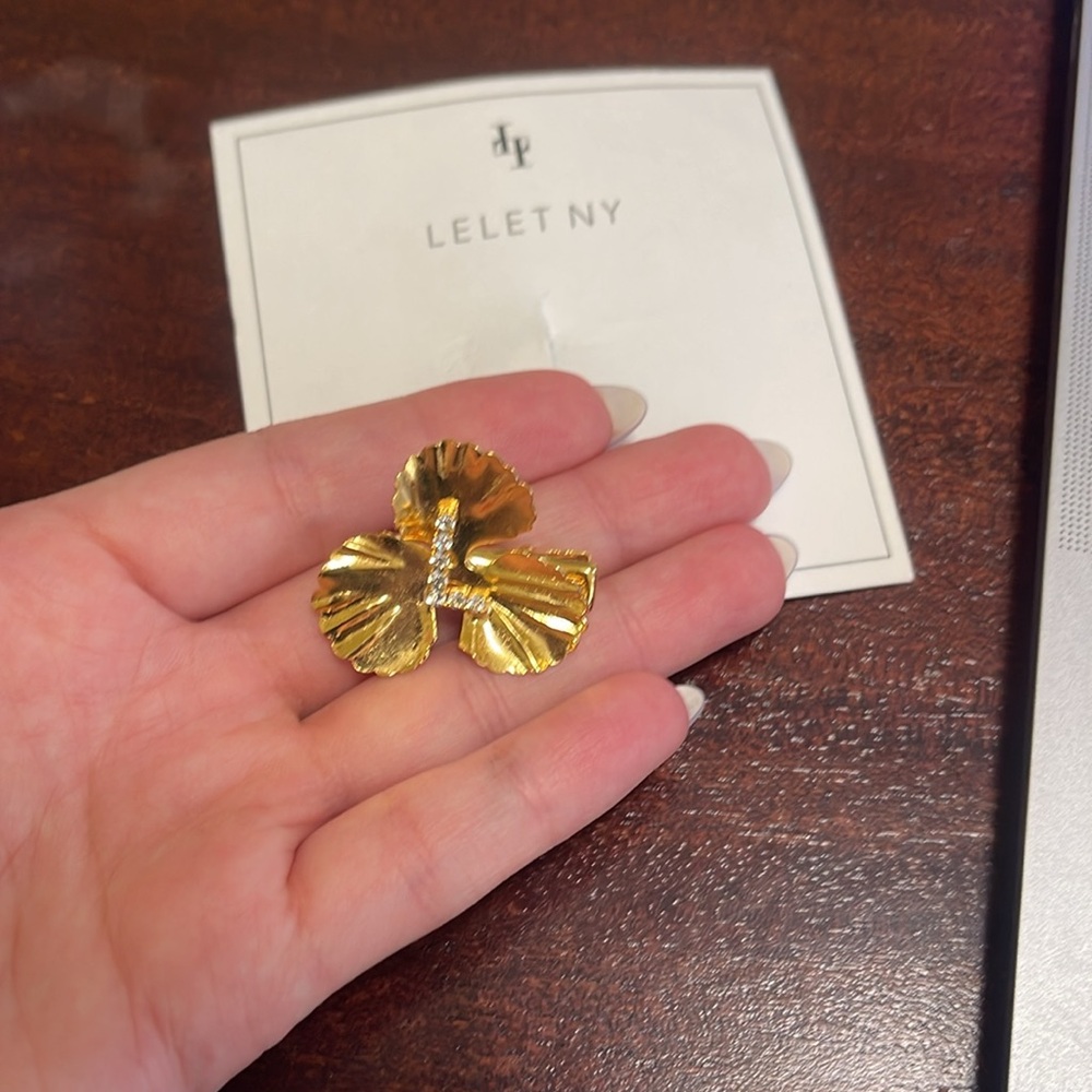 Poppy gram Gold Hair Clip